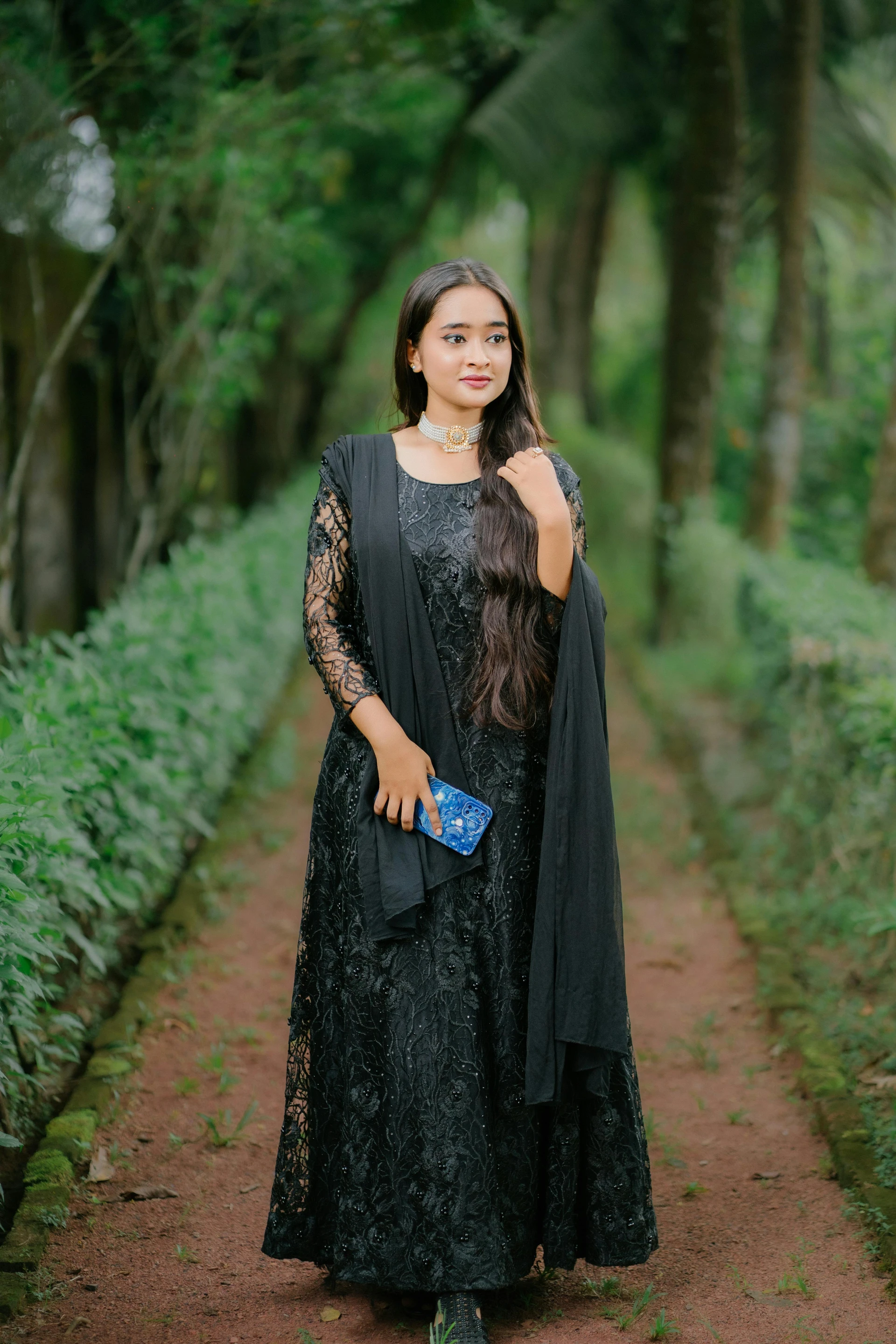 Can I Wear Black Lace Anarkali to Indian Wedding Reception?