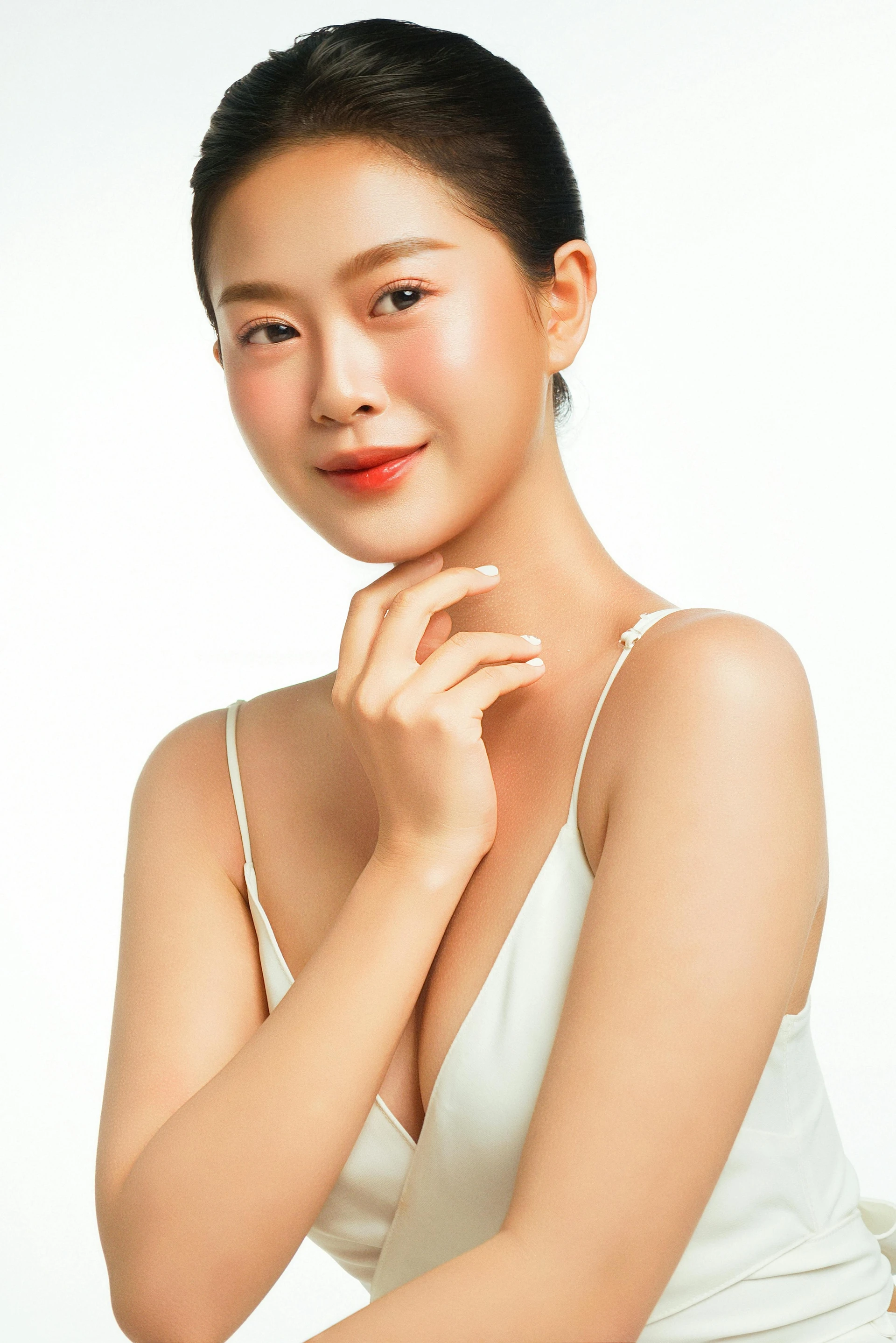 Glass Skin Makeup for Dark Skin Tones: Stop Looking Greasy