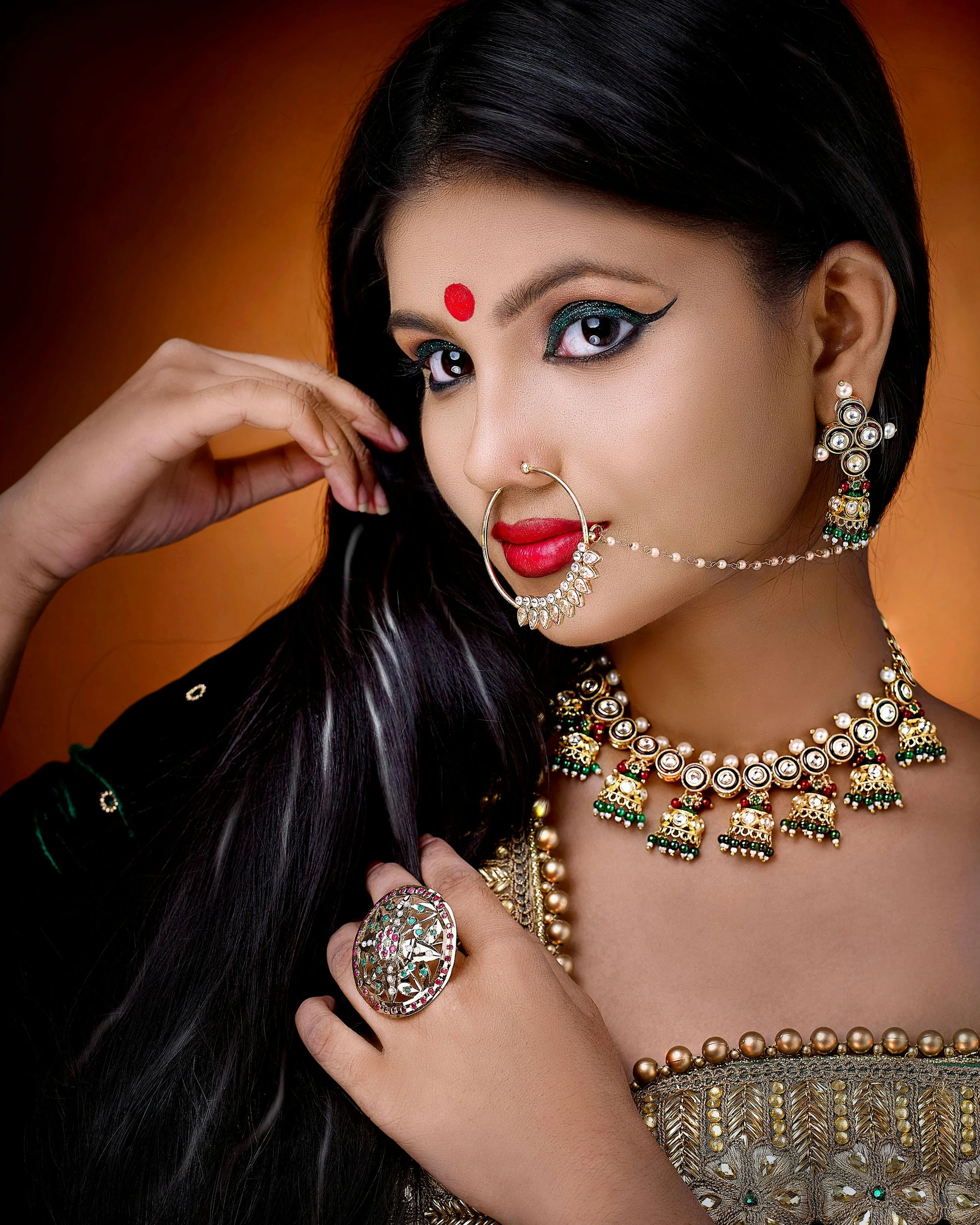 How to Get Real Bollywood Makeup Look at Home — India