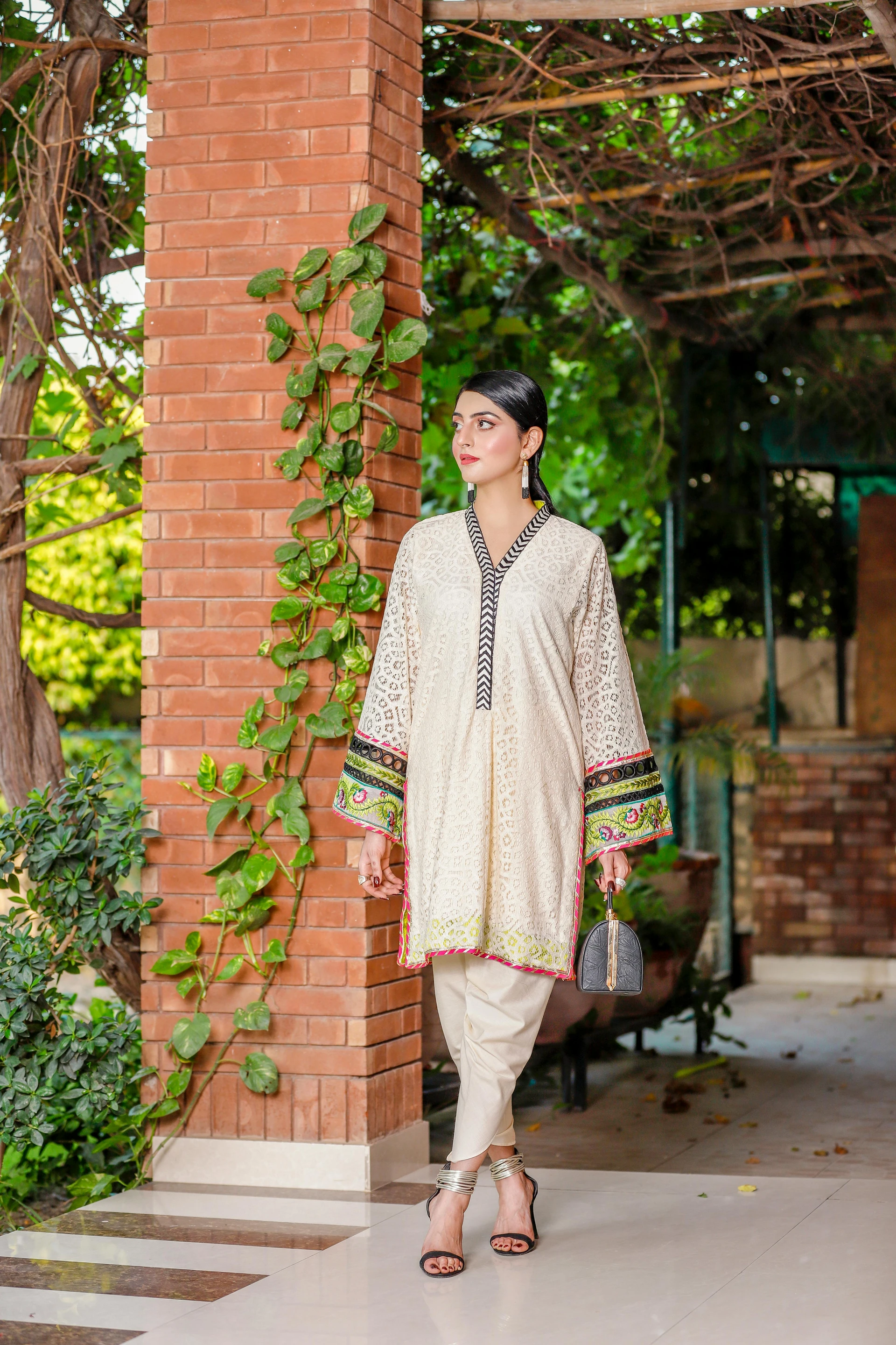 How to Style Ivory Kurta: Fix Transparency & Fit Issues